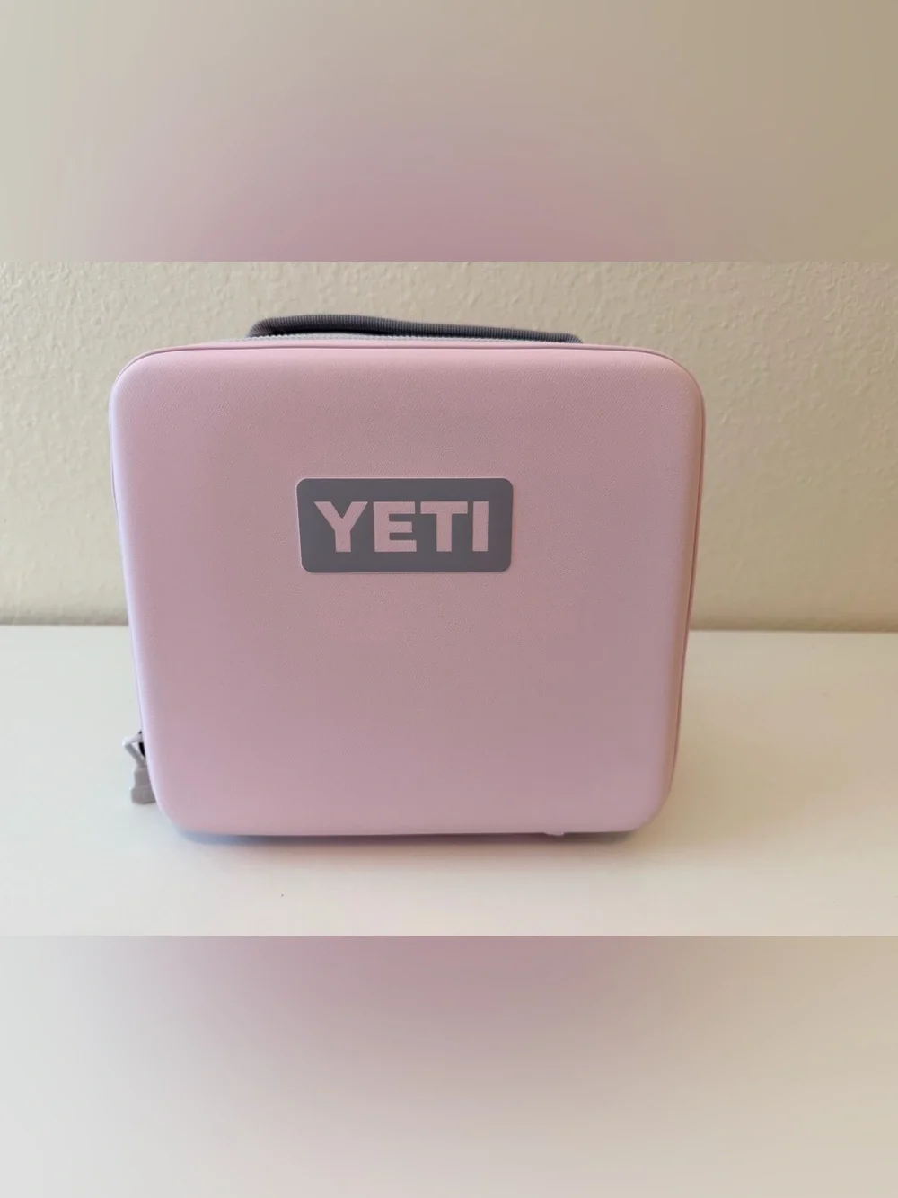 YETI Daytrip 3L Lunch Box Cherry Blossom New with Shoulder Strap